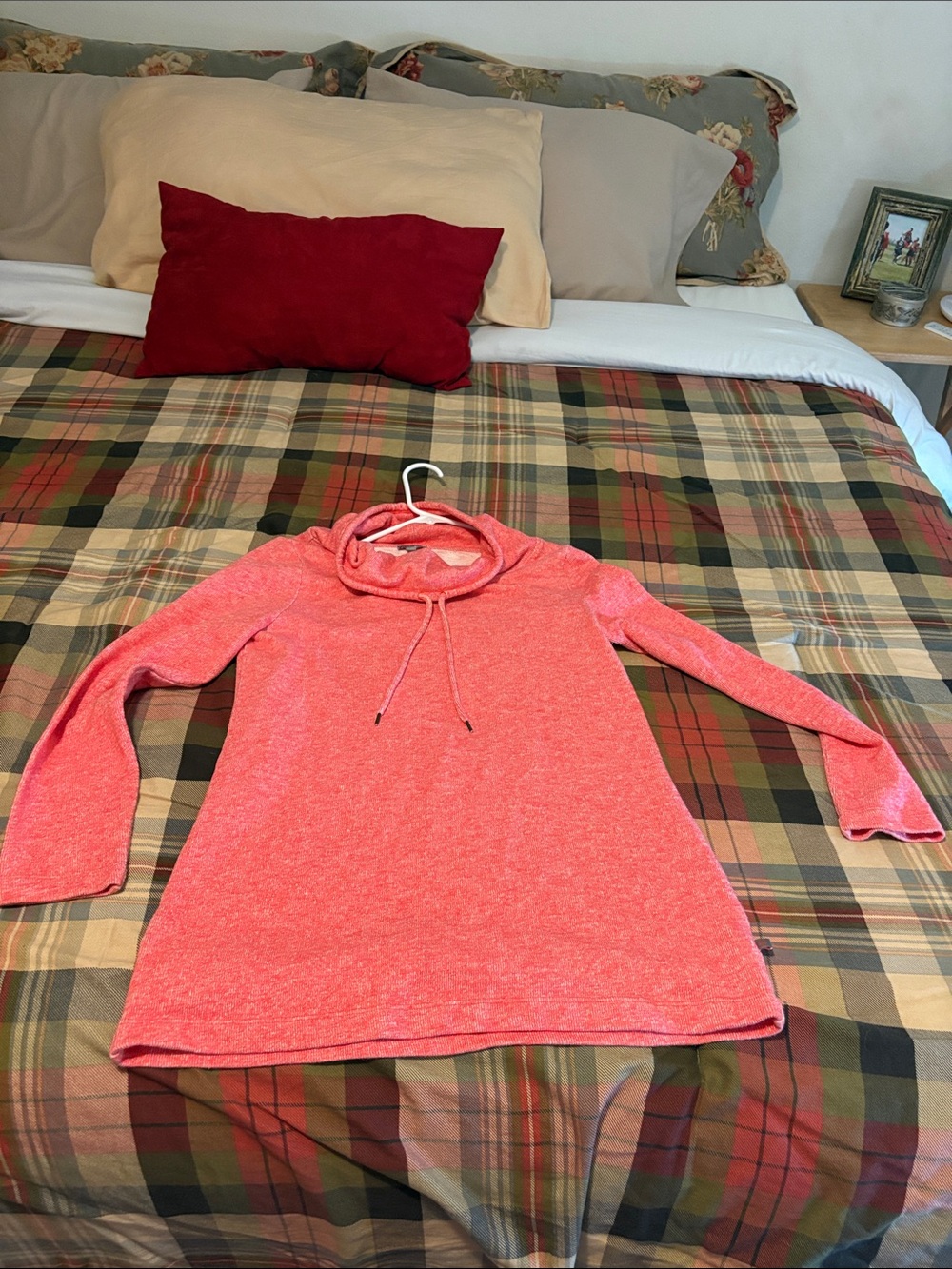 Talbots Coral Mélange Knit Pullover